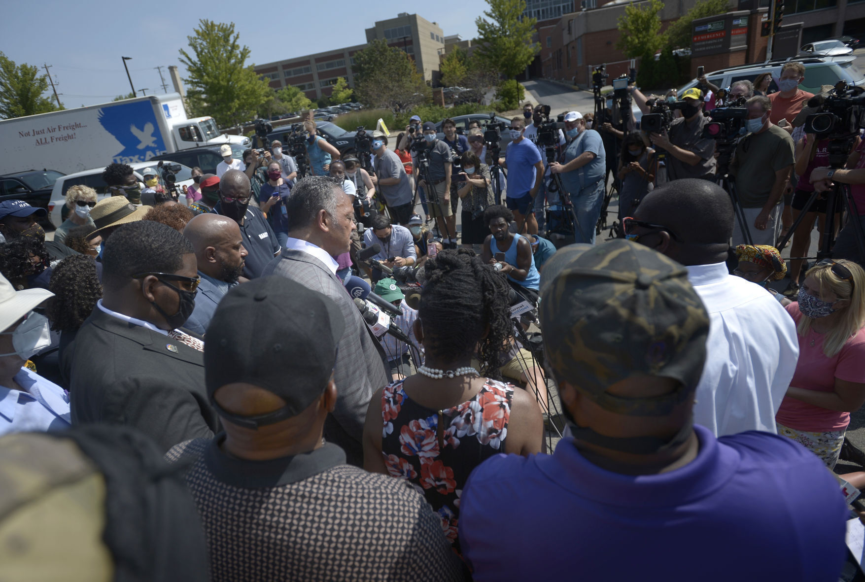 JESSE JACKSON SPEAKS IN KENOSHA
